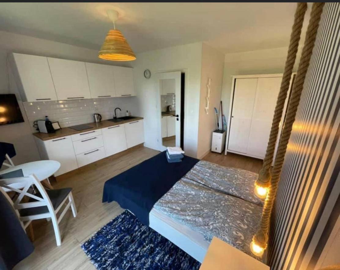 Apartamenty Biale Piaski Jastarnia Habitación foto